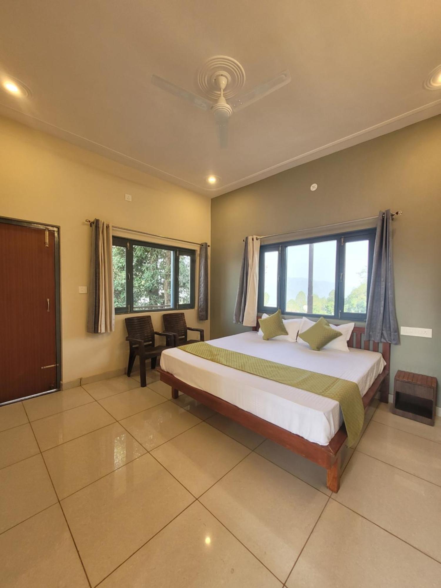 11 Gaon Homestay Lansdowne