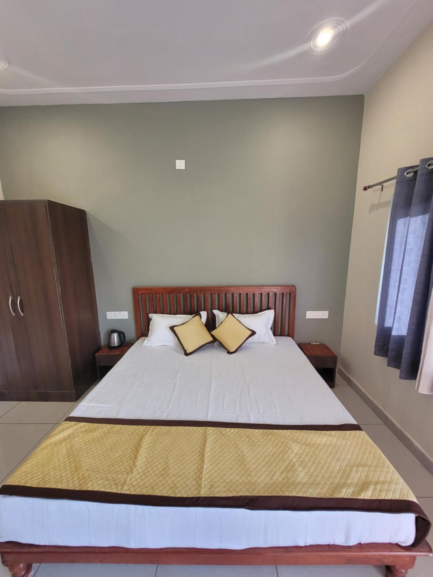 11 Gaon Homestay Lansdowne